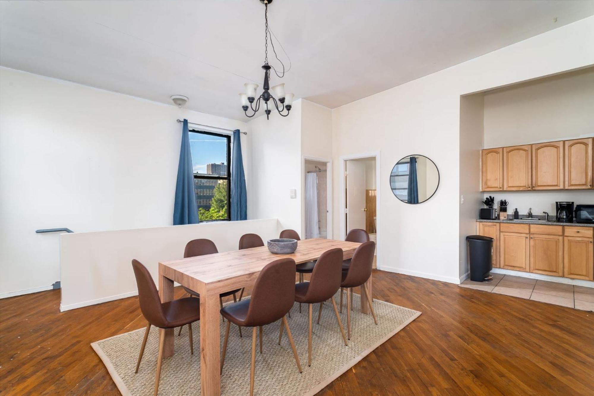 Spacious 3br 2ba In East Harlem - Near Park Apartamento *